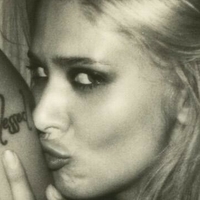 Алекспејџ Мур Голе