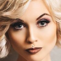 Одри Никол Голе