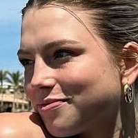 Бриджет Лармоур Голе