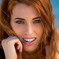 Кеитлин Мексуеин Голе