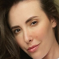 Дискусија о Кејси Калверт Голе