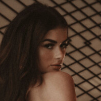 Клер Вудс Голе