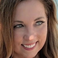 Д-р Мелиса Њуман Голе