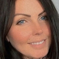 Елаина Лоренн Голе
