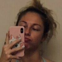 Емили Џеј Голе