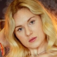 Хети Џејмс Голе