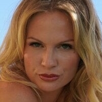 Изабела Кико Голе