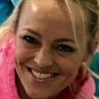 Џени Грамблс Голе