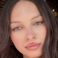 Јулија Естефан Голе