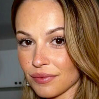 Кајла Волас Голе