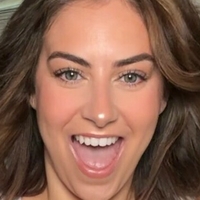 Кели Монро Голе