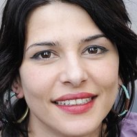Лале Јаваш Голе