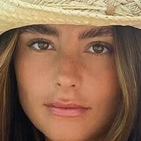 Леа Тејлор Голе