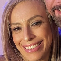 Lorylace Голе