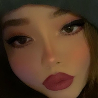 Лавли Лилијан Голе