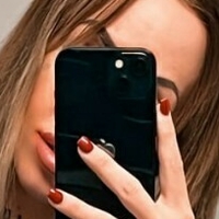 Клаудија Мезеи Голе