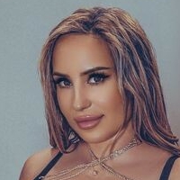 Мила Лав Голе