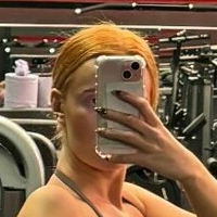 Моли Стрит Голе