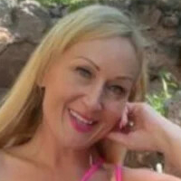 Мома Бомбшелл Голе