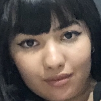 Наоми Голе