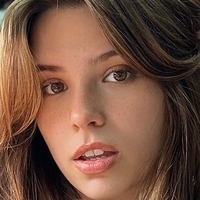 Натали Кинг Голе