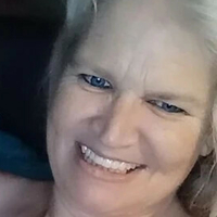 Наја Ев Голе