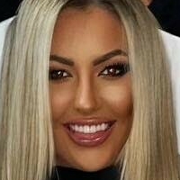 Нина Вули Голе