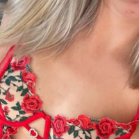 СофијаСупрајзд69 Голе