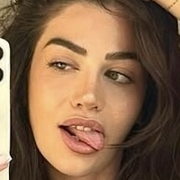 Стела Тинебра Голе