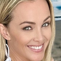 Џенифер Одeл Голе