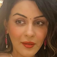 Јамини Малхотра Голе