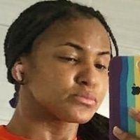 Јина Ернандез Голе