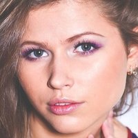 Јулија Тополницкаја Голе