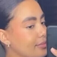 Зое Јоханес Голе