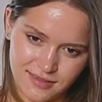 Зониа Ешшаки Голе